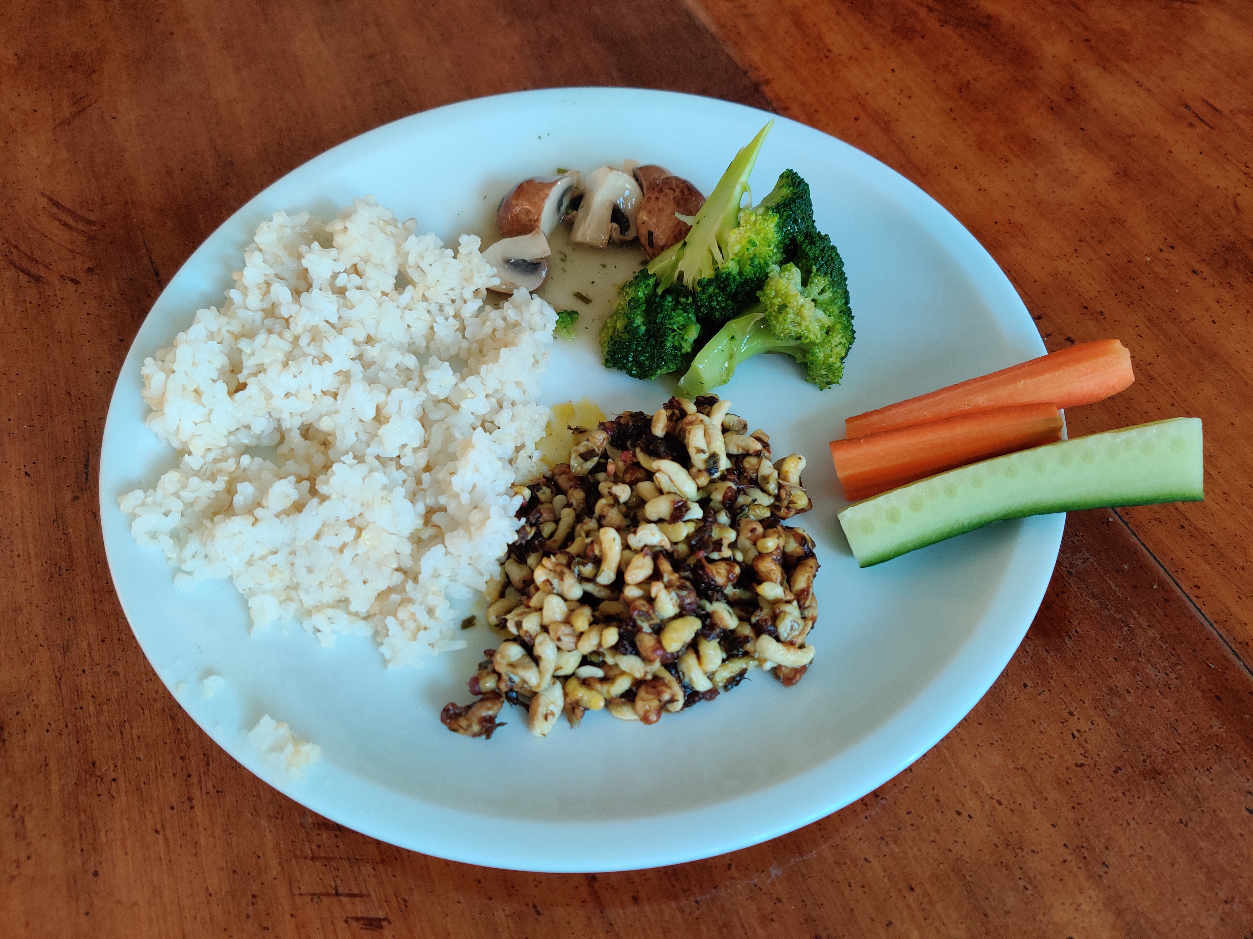 Drohnenmaden als Gericht